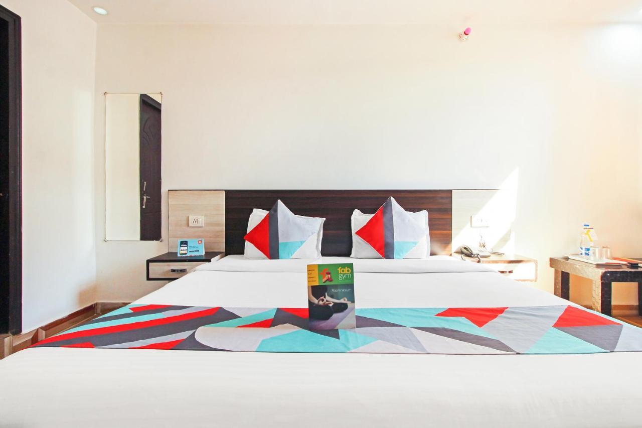 Hotel Fabexpress Grand Almada à Bijnaur Extérieur photo