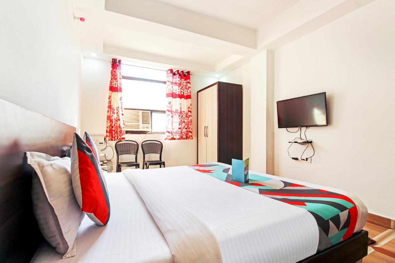 Hotel Fabexpress Grand Almada à Bijnaur Extérieur photo