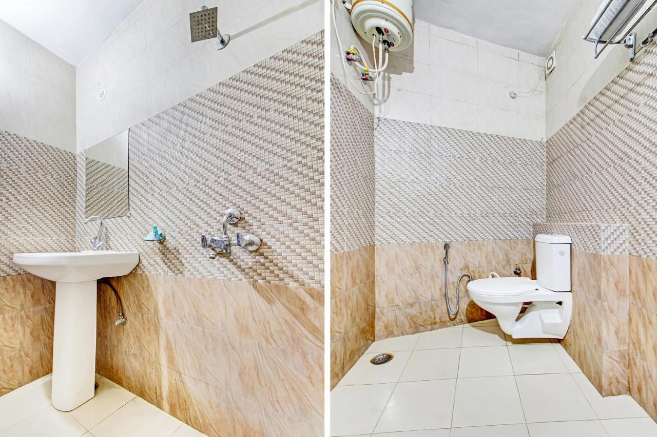 Hotel Fabexpress Grand Almada à Bijnaur Extérieur photo